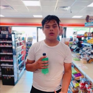 Meet your Posher, Erick